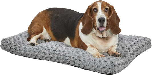 Deluxe Dog Beds Super Plush Dog & Cat Beds Ideal for Dog Crates Machine Wash & Dryer Friendly, 1-Year Warranty